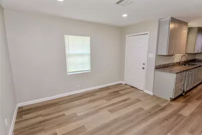 904 Mobile Drive, Pasadena, TX 77506 - Photo 2