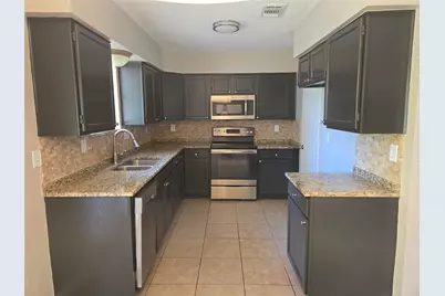 2515 Maple Tree, Stafford, TX 77477 - Photo 4