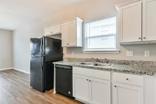 2809 Winnie St, Galveston, TX 77550 - Photo 12