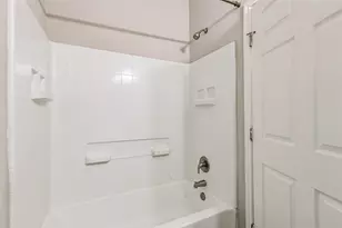 2809 Winnie St, Galveston, TX 77550 - Photo 18