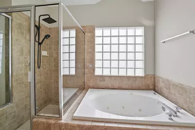 3736 Main Plaza Dr Drive, Houston, TX 77025 - Photo 24