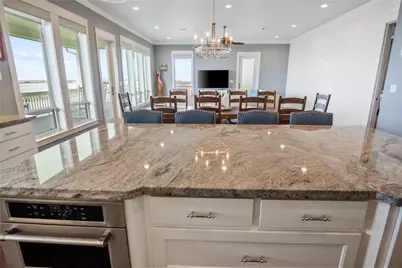 1813 Laguna Harbor Estate Boulevard, Port Bolivar, TX 77650 - Photo 22