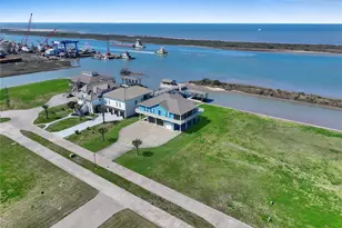 1813 Laguna Harbor Estate Blvd, Port Bolivar, TX 77650 - Photo 46