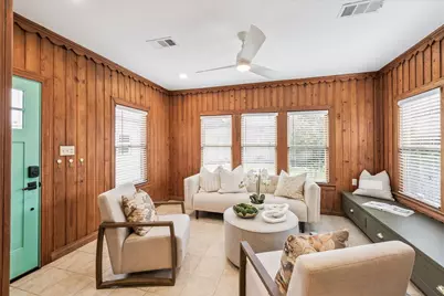 1935 W McKinney Street, Houston, TX 77019 - Photo 12