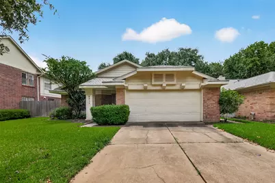3311 Larkwood Lane, Sugar Land, TX 77479 - Photo 2