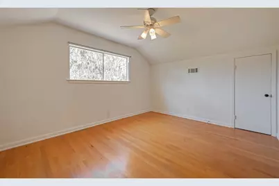 444 Southern Oaks Drive, Lake Jackson, TX 77566 - Photo 24