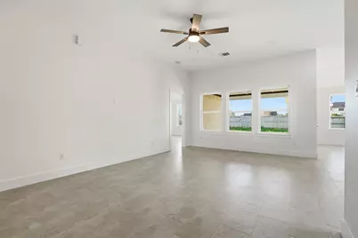 9428 Carlow Lane, La Porte, TX 77571 - Photo 4