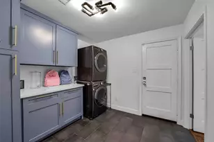 2503 Stoney Brook Dr, Houston, TX 77063 - Photo 34
