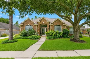 8403 Castle Pond Ct, Houston, TX 77095 - Photo 1