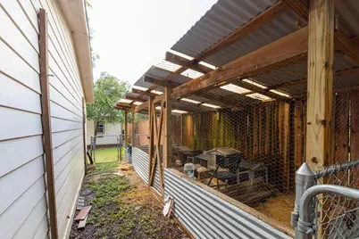 116 S Avenue D, Shiner, TX 77984 - Photo 24