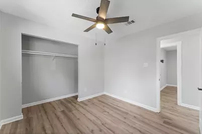 2 Ground Brier Court, The Woodlands, TX 77381 - Photo 14