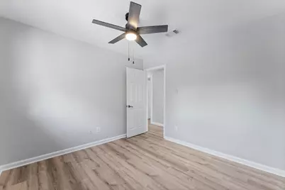 2 Ground Brier Court, The Woodlands, TX 77381 - Photo 16