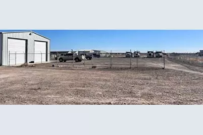 3050 Highway 17, Pecos, TX 79772 - Photo 2