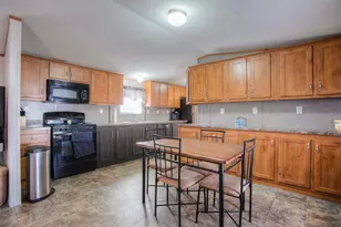 179 Mercury Dr, Trinity, TX 75862 - Photo 10