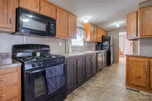 179 Mercury Dr, Trinity, TX 75862 - Photo 8