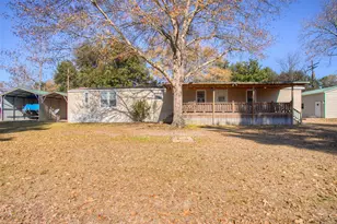 179 Mercury Dr, Trinity, TX 75862 - Photo 1