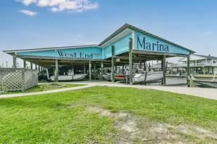 21923 Frio Dr, Galveston, TX 77554 - Photo 20