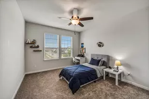 9210 Lowell Cliff Dr, Cypress, TX 77433 - Photo 34