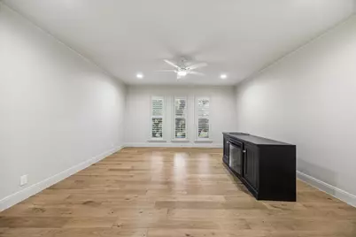 211 Rolling Hill Drive, La Grange, TX 78945 - Photo 18