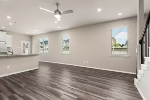 9278 Inland Leather Ln, Conroe, TX 77385 - Photo 10