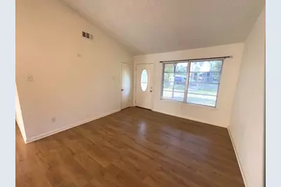 227 Cherry Valley Drive, Houston, TX 77336 - Photo 4