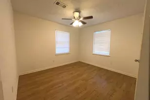 227 Cherry Valley Dr, Houston, TX 77336 - Photo 10