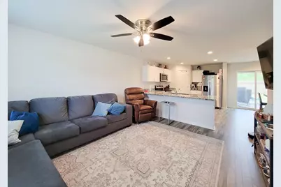 111 Avalon Drive, Huntsville, TX 77320 - Photo 4