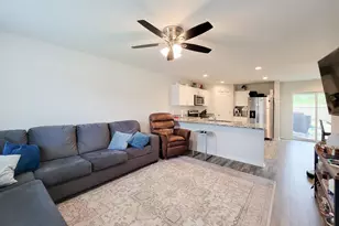 111 Avalon Dr, Huntsville, TX 77320 - Photo 4
