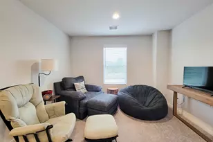 111 Avalon Dr, Huntsville, TX 77320 - Photo 14