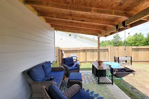 111 Avalon Dr, Huntsville, TX 77320 - Photo 28