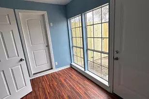 7301 Brockley Ln, Houston, TX 77087 - Photo 12