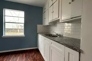 7301 Brockley Ln, Houston, TX 77087 - Photo 6