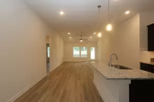 985 Garden Path Dr, Willis, TX 77378 - Photo 6