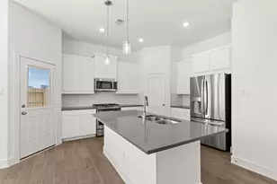 407 Pk Hl Ct, Stafford, TX 77477 - Photo 6