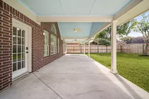 4418 Pine Blossom Trail, Houston, TX 77059 - Photo 36