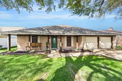 2710 Tyler Lane, Deer Park, TX 77536 - Photo 2