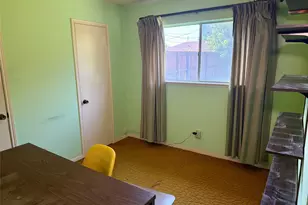 9714 Sumerlin St, Houston, TX 77075 - Photo 4