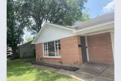 121 W Riverwood Drive, Houston, TX 77076 - Photo 2