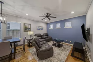5832 Darling St, Houston, TX 77007 - Photo 8