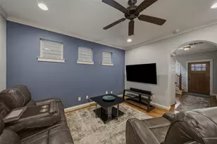 5832 Darling St, Houston, TX 77007 - Photo 10