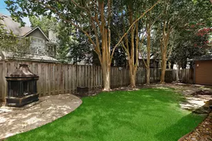67 N Old Cedar Cir, The Woodlands, TX 77382 - Photo 24