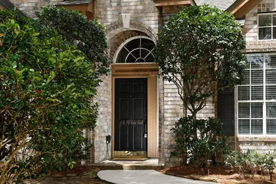 67 N Old Cedar Circle, The Woodlands, TX 77382 - Photo 2
