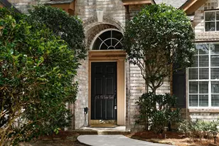 67 N Old Cedar Cir, The Woodlands, TX 77382 - Photo 2