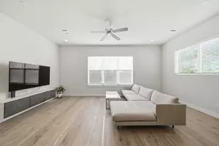 1902 Hollister Spruce Ln, Houston, TX 77080 - Photo 14