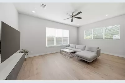 1902 Hollister Spruce Lane, Houston, TX 77080 - Photo 16