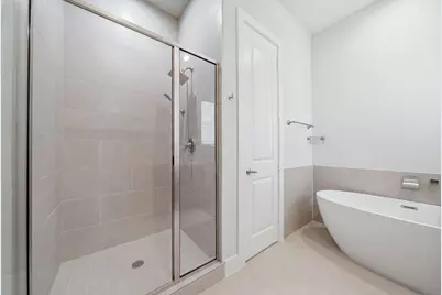 1902 Hollister Spruce Lane, Houston, TX 77080 - Photo 24