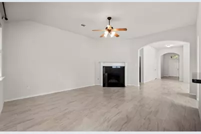 621 Rocky Hollow Lane, League City, TX 77573 - Photo 10