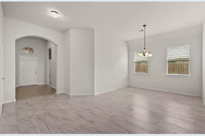 621 Rocky Hollow Lane, League City, TX 77573 - Photo 6
