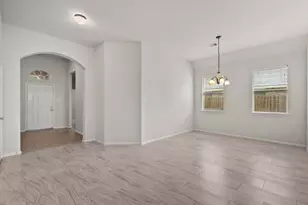 621 Rocky Hollow Ln, League City, TX 77573 - Photo 6