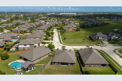 1614 Laslina Lane, League City, TX 77573 - Photo 40